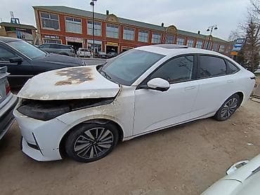 kia sephia ehtiyat hisseleri: Tesla : 1.5 l | 2024 il Sedan — 3