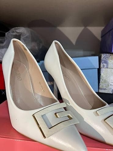 Сапоги: Ağ rəngli qadın tuflisi – County Brand (1 defe geyinilib çəkilişə) - — 1