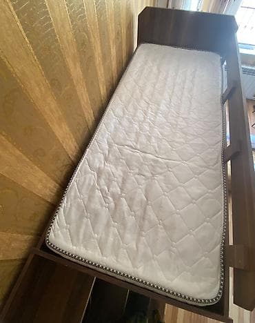 intex matras: İki mərtəbəli çarpayı satılır 🛏️ 💰 Qiymət: 270 AZN ✅ Matras daxil,Əla — 3