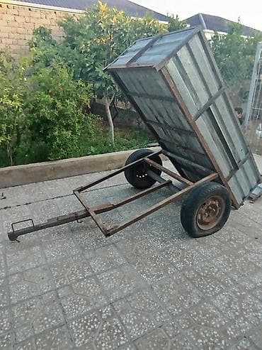 Təsərrüfat üçün çox möhkəm, iki təkərli lapet satılır.Nömrəsizdir — 2