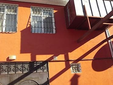 yevlaxda satilan evler 2024: Basqal kəndində, meşə mənzərəli, 2 mərtəbə əşyalı ev .Real alıcıya — 3