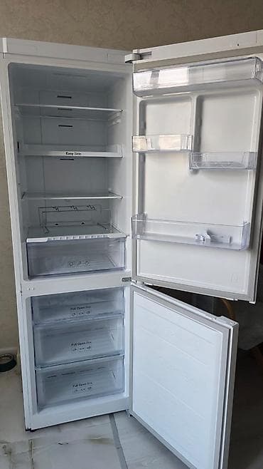 xaladenik ev: 2 qapılı Samsung Soyuducu Satılır, rəng - Ağ — 3