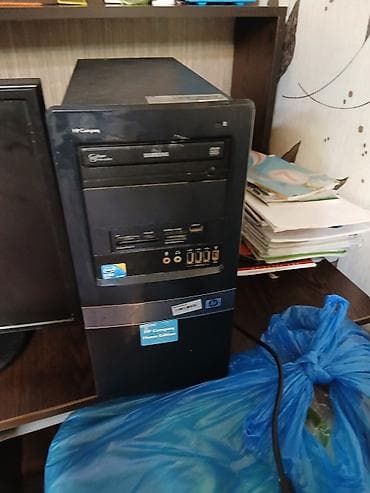 HP Compaq masaüstü kompüter dəsti Tərkib: - HP Compaq sistem bloku — 2