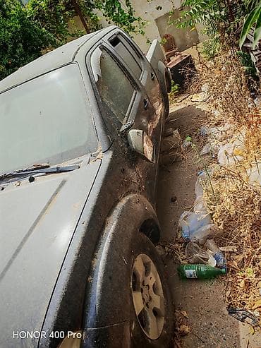 honda disk: Nissan Navara pikap üçün ehtiyat hissələri. Şəkillərdə qara rəngli — 1