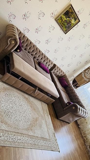 açilan divan: Di̇van-kravat, Divan, Açılan — 1