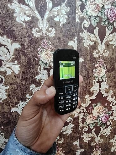 dubaydan telefon: Nokia 5310, 2 GB, rəng - Qara, Düyməli — 5