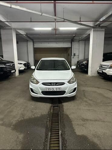 chevrolet malibu qiymeti: Hyundai Accent: 1.6 l | 2012 il Sedan — 4