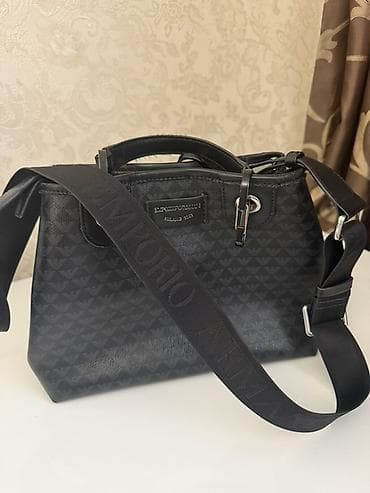 qara çanta: Emporio Armani qadın çantası - Rəng: qara - Dizayn: bütün səth — 2