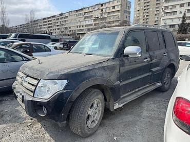 mitsubishi 2002 montero: Mitsubishi Pajero: 3 l | 2006 il Ofrouder/SUV — 2