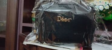 Çiyin çantası, Dior