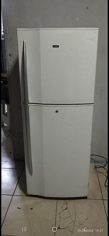 soyuducu: İşlənmiş 2 qapılı Toshiba Soyuducu Satılır, rəng - Ağ — 1