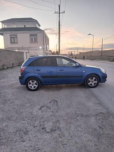 kia rio satilir: Kia Rio: 1.4 l | 2005 il Hetçbek — 3