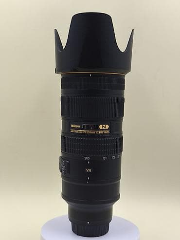 nikon d5200: Nikon AF-S NIKKOR 70-200mm f/2.8G II ED teleobyektiv. məhsul yenidir — 2