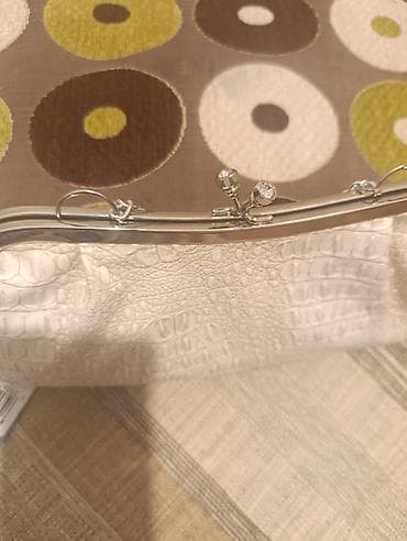 Çantalar: Ağ rəngli, kroko fakturalı qadın clutch çantası - Material: süni — 4