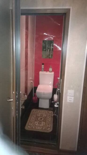 sumqayit 8 ci mikrorayon: Bakı, 3 otaqlı, Köhnə tikili, m. Azadlıq Prospekti, 85 kv. m — 8