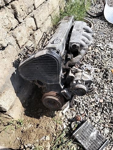 mini traktor qiymetleri: Nissan benzin mühərriki – sıra 6 silindr, üst qapaqda “NISSAN” yazılı — 1