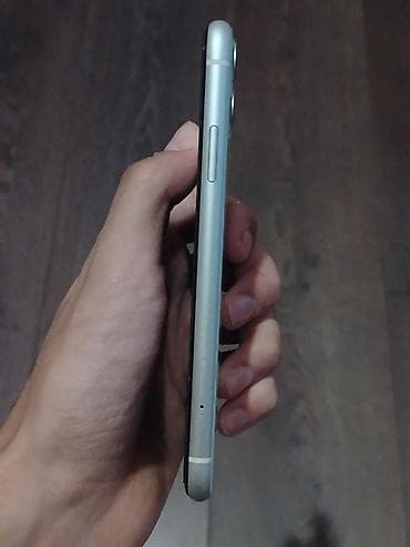 iphone 7s plus: IPhone 11, Ağ, Face ID — 6