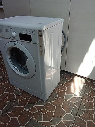 paltar yuyan mashin: Paltaryuyan maşın Indesit, 6 kq, İşlənmiş, Avtomat, Qurutma var, Kredit yoxdur, Ödənişli çatdırılma — 3