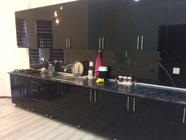 Günlük kirayə evlər: 240 kv. m, 5 otaqlı, Kombi, Qaz, İşıq — 7