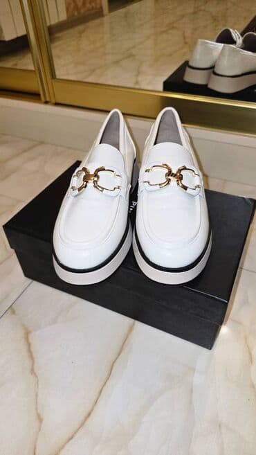 Аксессуары: Размер: 37, цвет - Белый, Новый — 2