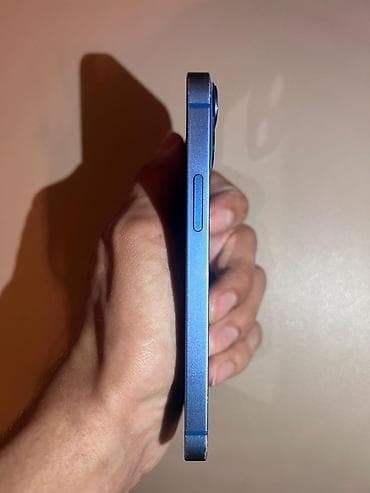 i̇pad 5 mini: IPhone 13 mini, Mavi, Face ID — 3