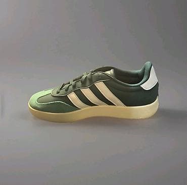 Мужская обувь: Adidas Barreda - Green
Amerikadan yeni gəlib, qutusu var. Ölçü 45 — 2