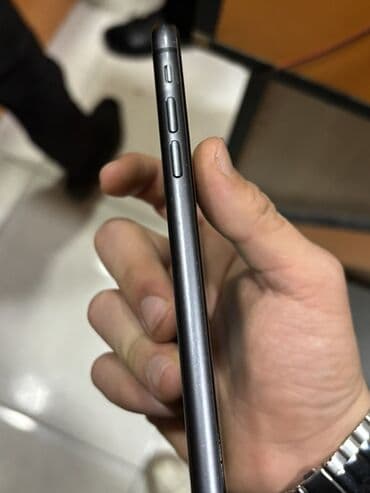 Powerbanklar: IPhone 11, Qara, Face ID — 5