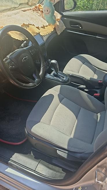 kia forte diffuser: Chevrolet Cruze: 1.4 l | 2014 il 2009000 km Sedan — 6