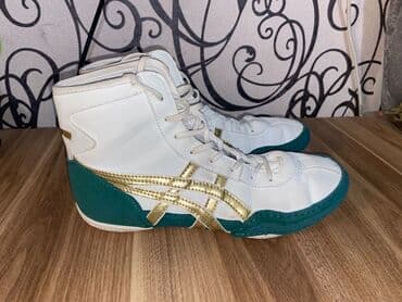 Məhsul: Asics güləş ayaqqabısı (hi-top) Təsvir: - Professional güləş