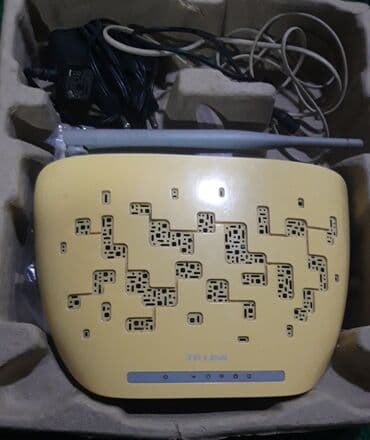 Kompüter və noutbuk aksesuarları: TP-Link Wi‑Fi router - Brend: TP-Link - Rəng: sarı korpus, dekorativ — 1