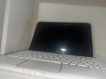 iphon 6: Sony VAIO noutbuk Sarj cihazı verilir Yaddaş:4 gb - Rəng: ağ qapaq — 5