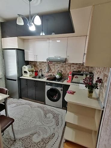 Mətbəx mebeli satılır 550₼. Ölçü 2.40/1.50. Üzərində qaz moyka