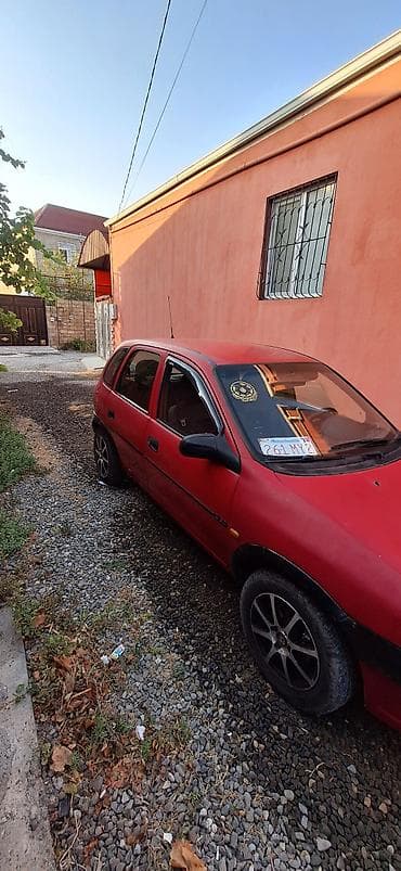 cone cors: Opel Vita: 1.4 l | 1997 il 339000 km Hetçbek — 3