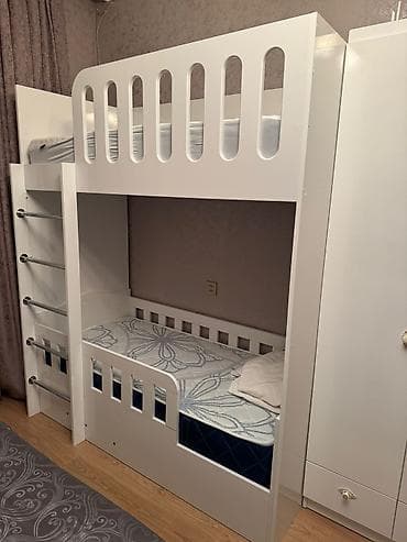 Tehi İki mertebe kravat. 250azn. matras var yeni kimidir ünvan