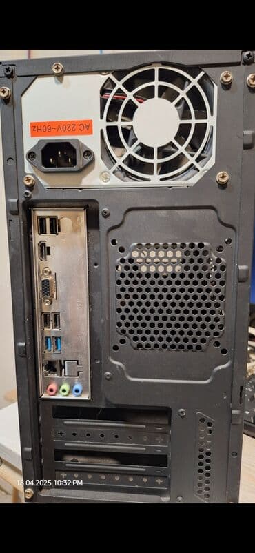 intel core i3 qiymeti: Anakart H81 intel ddr.3 Intel(R) Core(TM) i3-4130 CPU @ 3.40GHz ssd — 1
