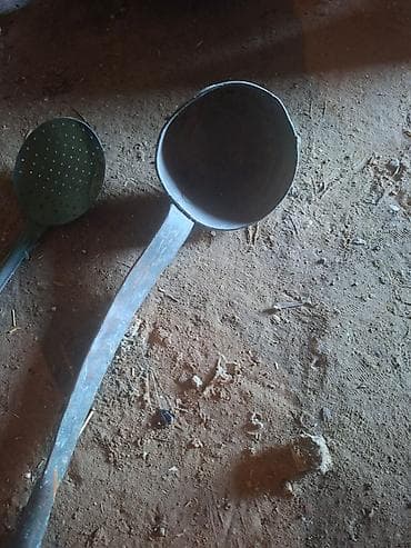 heinz kasa: Böyük ölçülü metal kepçe və dəlikli süzgəc qaşıq - Material: tam — 1