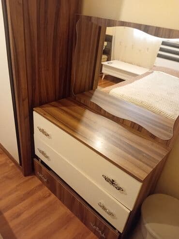 Мебель на заказ: Для гостиной, Б/у, Прямоугольный стол, 6 стульев — 1