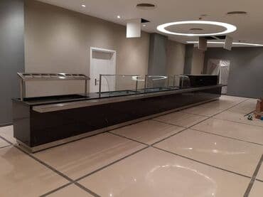 böyük soyuducu: Yüksək keyfiyyətdə şirniyyat vitrinlərinin istənilən ölçü və dizaynda — 9