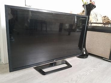 Smart TV bokslar: LG televizor 500 manata, ekranın uzunluğu 109 sm, hündürlüyü 65 — 1