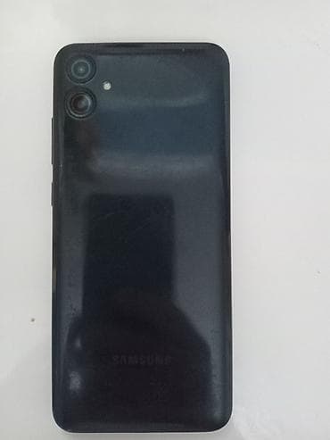 honor adapter 66w: Samsung Galaxy A04e, 32 GB, rəng - Qara — 4