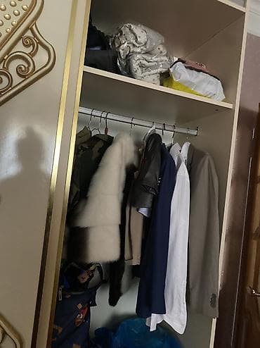 vitrin dolab: 3 qapılı, Güzgülü, Bej, Digər material, Kupe, Düz dolab — 6