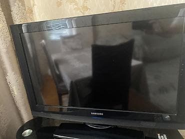 Proyektorlar: Televizor Samsung LCD 32" — 1