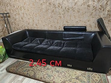 Угловой диван б/у . У нас стоят в разных комнатах просто . В хорошем — 1