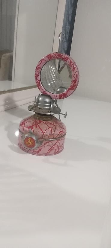 qedmi: Qedimi çiraq Təsvir: - Klassik tipli fitilli yağ lampası - Material — 1