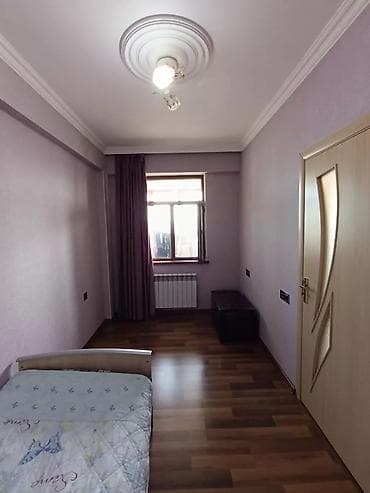 kece: Bənövşəyi rəngdə qalın pərdə dəsti. Tam əla vəziyyətdədir. - — 2