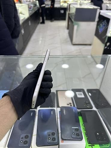 iphone 14 telefon: IPhone 11, 64 GB, Ağ, Face ID — 6