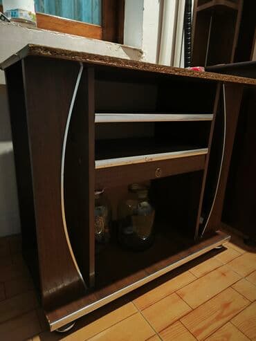 ikinci əl şifonerlər: İşlənmiş, Güzgüsüz, Azərbaycan — 1