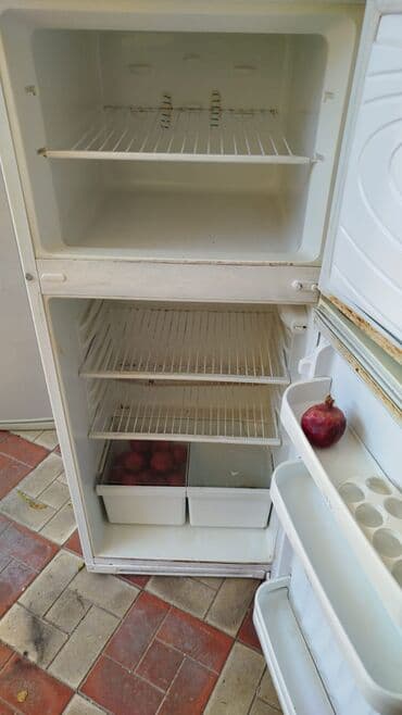 kamera satılır: 2 qapılı Dnepr Soyuducu Satılır, rəng - Ağ — 2