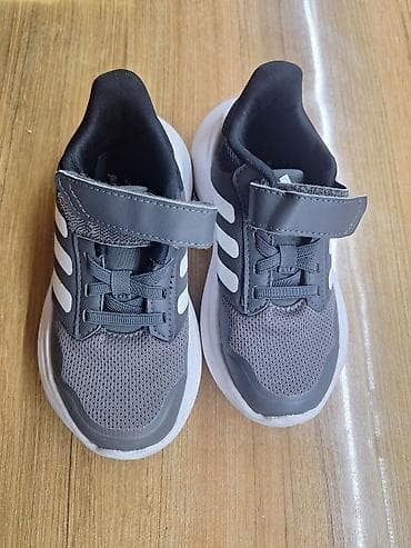 Uşaq ayaqqabıları: Rəng - Boz Krossovkalar, Adidas, Ölçü: 33, Uniseks — 2