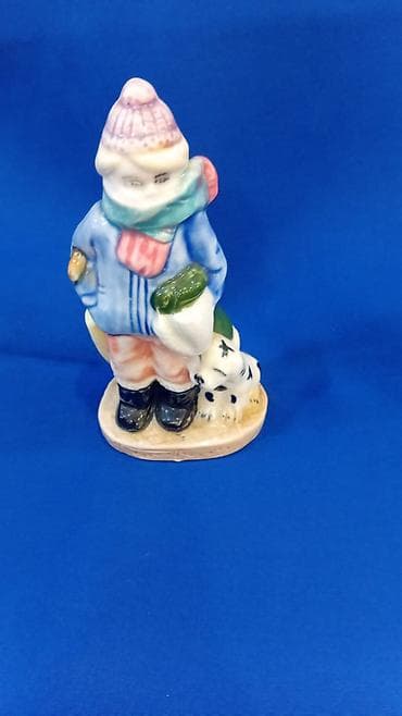 CD, DVD disklər və kassetlər: Antik əşyalar kolleksiyası – qarışıq lot Təsvir: - Bədii işləməli — 8